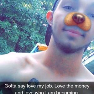 Meet your Posher, Devin